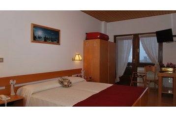 Италия Hotel Zoldo Alto, Екстериор